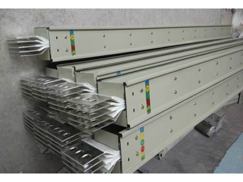 可以根據哪些條件來區分母線槽類別