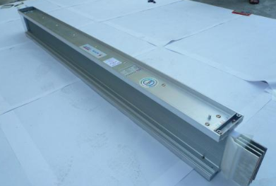 母線槽內的母線聯接箱有什么作用？詳細的使用辦法是什么？